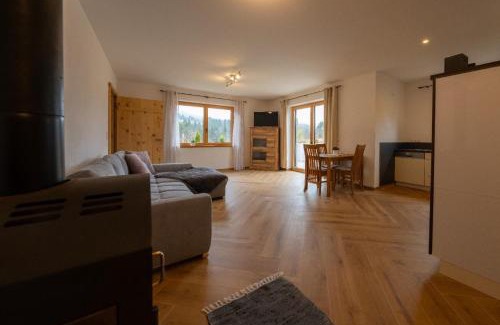 Lohberg Apartment | Ferienwohnung Schwarz