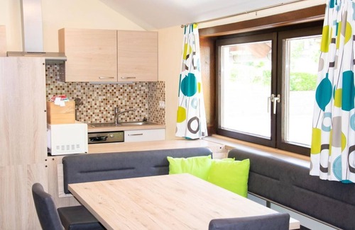 Feld am See House | Ferienwohnung Seerose - Strandhotel Burgstaller