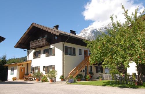Leogang Apartment | Ferienwohnung Stöckl