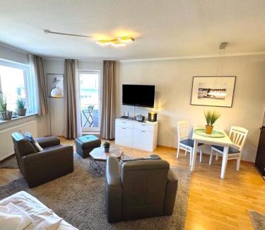 Scharbeutz Apartment | Ferienwohnung Strandburg - zentral und direkt am Strand