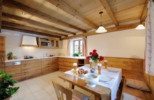 Hoslwang Apartment | Ferienwohnung "Tegernsee", 90 qm Obergeschoss, 3 separate Schlafzimmer