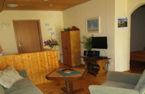 Riepe Apartment | Ferienwohnung Thoyan World