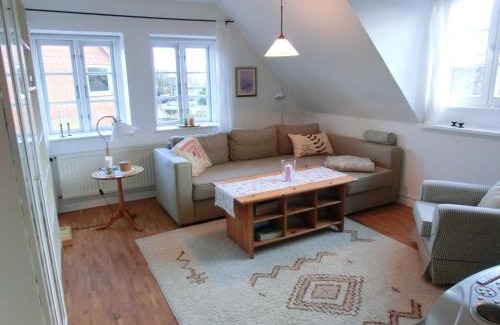 Steinbergkirche Apartment | Ferienwohnung Timja