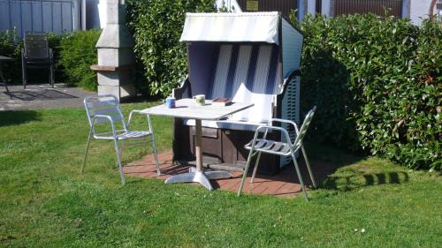Alt Gaarz Apartment | Ferienwohnung Uferschwalbe