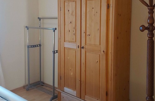 Weissbach Apartment | Ferienwohnung Vroni für 3 Personen mit Terrasse