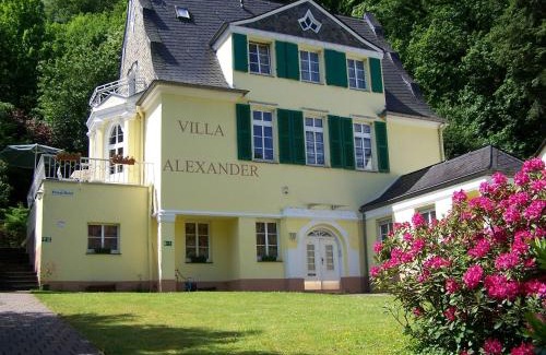 Bad Ems Villa | Ferienwohnung "Villa Alexander" 4 DTV-Sternen