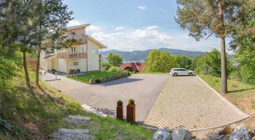 Maria Woerth Apartment | Ferienwohnung Villa Albatros In Oberdellach