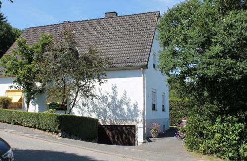 Olef Apartment | Ferienwohnung Weber