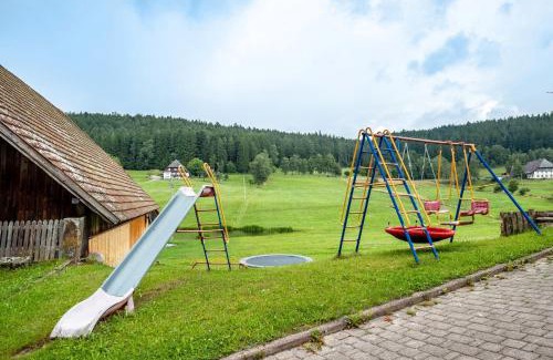 Oberreichenbach House | Ferienwohnung Weiherblick