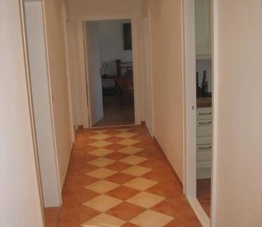 Westend Apartment | Ferienwohnung Westend-Grunewald