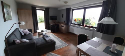 Sankt Andreasberg Apartment | Ferienwohnung Wiesenblick mit Terrasse im Landhaus Fischer