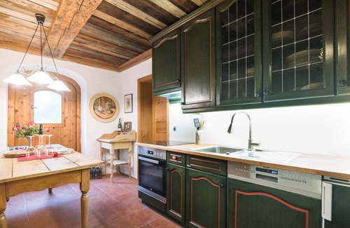 Torwang Apartment | Ferienwohnung Yvonne 85 qm, mit Terrasse und Garten