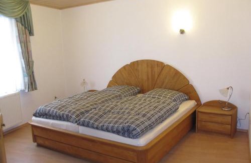 Heimbach Apartment | Ferienwohnungen - An der Kunstakademie