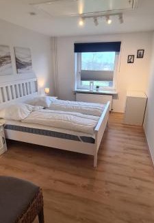 Emmelsbull Apartment | Ferienwohnungen Haus Schau ins Land nah an der Nordsee