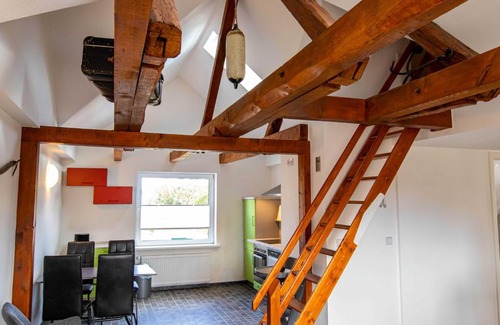 Freest Apartment | Ferienwohnungen Dreimaster