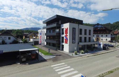 Altmuenster Apartment | Ferienwohnungen Ebenzweier