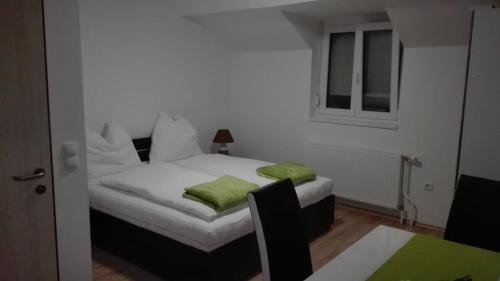 Illmitz Apartment | Ferienwohnungen Feldsee