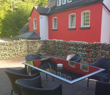 Hagen House | Ferienwohnungen lemberg