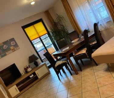 Gruna Apartment | Ferienwohnungen Rehn