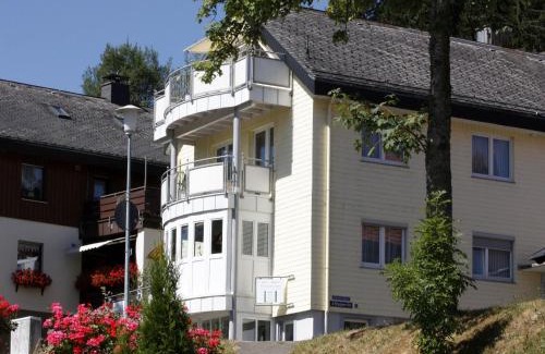 Schoenwald Apartment | Ferienwohnungen Uhren Allgaier