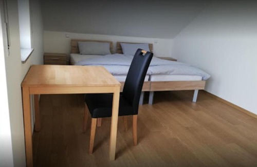 Waggershausen Apartment | Ferienwohnungen Weishaupt, Pfingstweider Str. 30