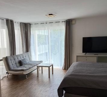 Oos Apartment | Ferienwohungen Akwant