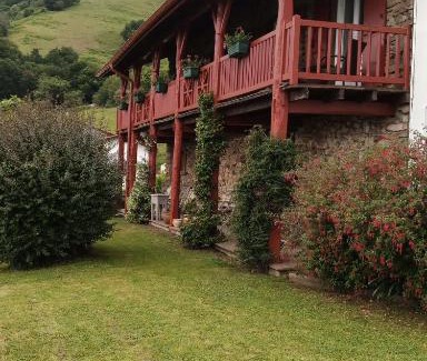 Saint-Michel Apartment | Ferme Ithurburia Hatton