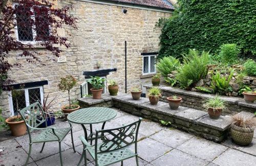 Batheaston House | Fern Cottage Coach House