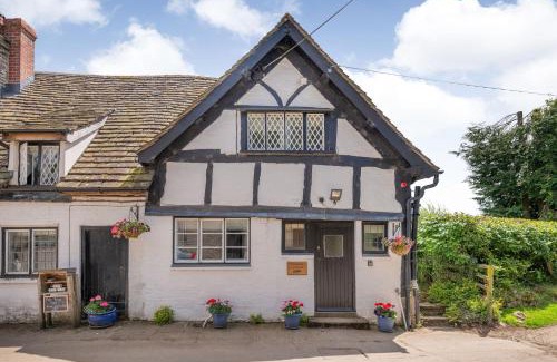 Whitney House | Fern Hall Cottage