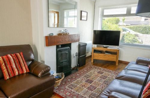 Dwyran House | Fern Hill Cottage