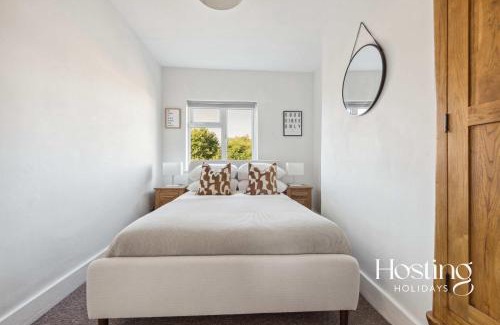 Henley House | Fern House - Cosy 3 bedroom house with garden