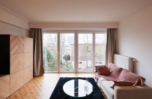 Ixelles Apartment | Fernand Cocq Elegant Residence