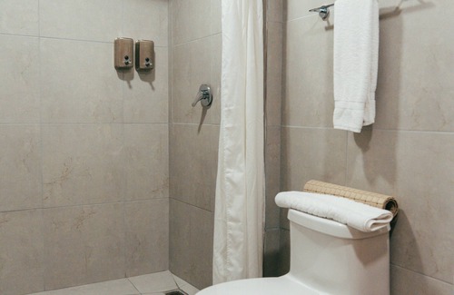 Bahia de la Academia Hotel | Fernandina Hotel & Spa Galápagos