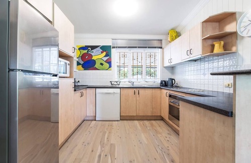Paddington House | Fernberg Cottage Sunny Queenslander Charm