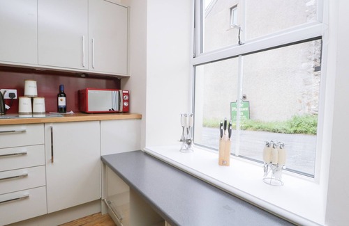 Allithwaite Cottage | FERNLEIGH COTTAGE, pet friendly, with open fire in Allithwaite