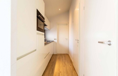 Cromvoirt Ski Chalet | ✓ Ferox XL at Résidence de Leuvert ✓ Holiday home for 2 persons ✓ Located near Den Bosch (Noord-Brabant) ✓ Near De IJzeren Man ✓ Book directly through the park
