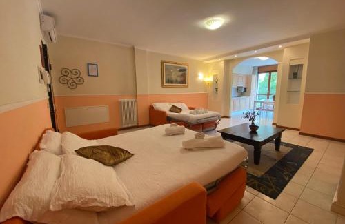 Peschiera del Garda Apartment | Ferretti Residence Garda Palace