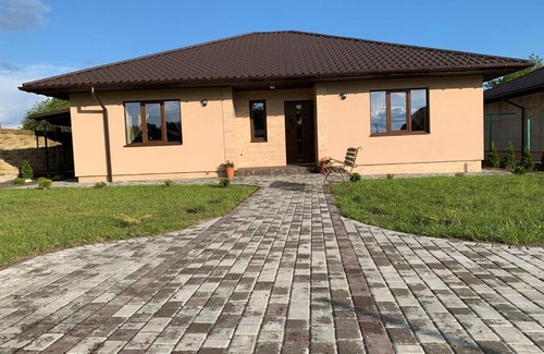 Volyn Oblast Apartment | Fest House