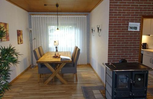 Feusdorf House | Feusdorf Forest Bungalow