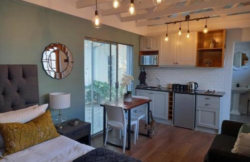 Bloemfontein Apartment | Fevertree cottage