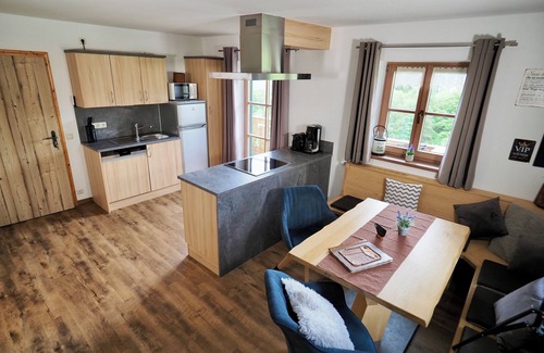 Anger Apartment | Fewo 2 Zum 7. Himmel- 3 Personen, 50qm, 1 Schlafzimmer, Balkon, Grandiose Aussicht