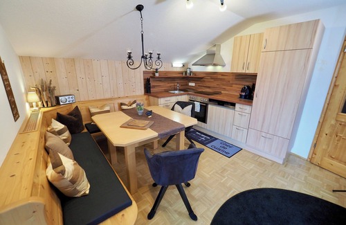 Anger Apartment | Fewo 3 Alpentraum- 3 Personen, 50qm, 1 Schlafzimmer, Balkon, Grandiose Aussicht