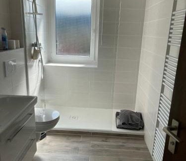 Missen-Wilhams Apartment | FeWo Alpenveilchen im Oberallgäu mit Pool, Sauna und tollem Ausblick vom großen Balkon