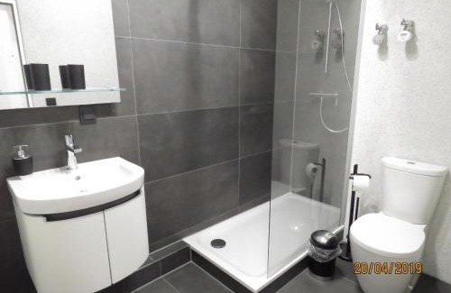 Bockswiese Apartment | Fewo Am Wald 5