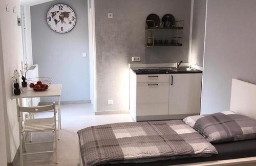 Porz Apartment | FEWO Cologne, Airport, City