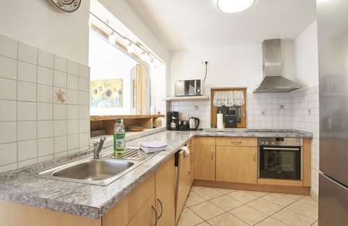 Konigssee Apartment | Fewo Kehlstein, 2 Personen, 120 qm, separates Schlafzimmer, überdachte Terrasse