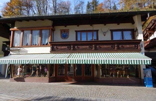 Konigssee Apartment | Fewo Kehlstein, 2 Personen, 120 qm, separates Schlafzimmer, überdachte Terrasse