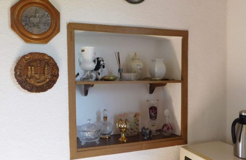 Solingen Apartment | FeWo MaJo - Quiet, rustic old building with idyllic garden for couples & families
