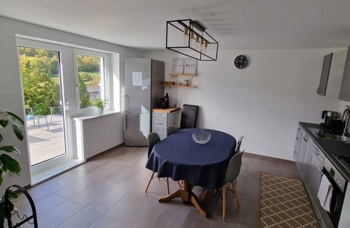 Unterleinleiter Apartment | Fewo mit Großer Terrasse im Herzen der Fränkischen Schweiz