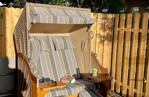 Wulfen Apartment | FeWo mit Terasse u. Garten am Golfplatz